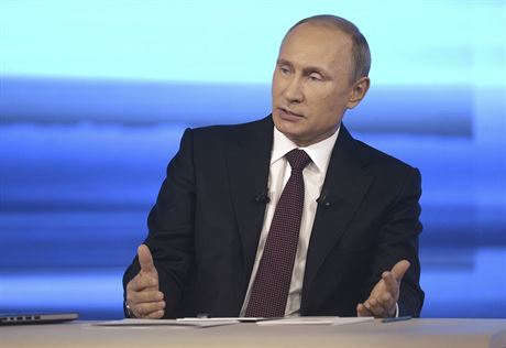 Vladimir Putin na diskusi v Moskv.