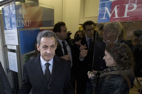 Francouzský exprezident Nicolas Sarkozy byl zvolen lídrem nejsilnjí pravicové...