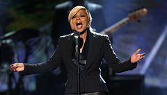 Procít�ný zp�v Mary J. Blige.