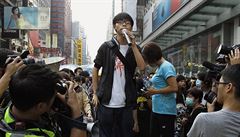 Úřady vyloučily prodemokratického aktivistu Wonga z voleb v Hongkongu. Prý nevyhověl požadavkům volebních předpisů
