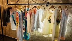 Návrhá�ky Radka Sirková a Anna Tu�ková si v roce 2005 zalo�ily módní zna�ku...