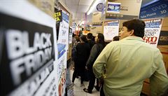 �erný pátek v tradi�ní podob� je v USA v kamenných obchodech spojen se zábavou...