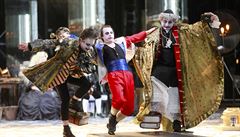 Vladimír Morávek je re�isérem inscenace Dokonalé �t�stí aneb 1789, její�...