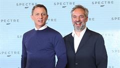Představitel Jamese Bonda Daniel Craig a režisér Sam Mendes. | na serveru Lidovky.cz | aktuální zprávy