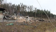 Policie hlídá sklad munice ve Vrb�ticích