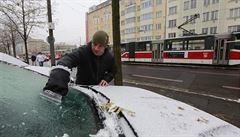 O tvorb ledovky mohou rozhodovat desetiny stupn, ekla meteoroloka Hujslová....