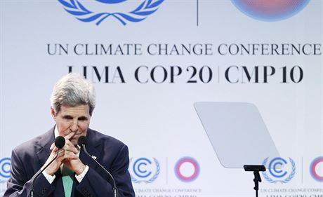 Na konferenci o ochran klimatu v peruánské Lim promluvil i John Kerry.