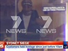 Ozbrojený útoník na zábrech australské stanice Channel 7.