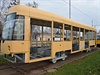 Jednolánkovou tramvaj sestaví lidé z opraven dopravního podniku v praské...
