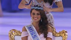 Miss Jihoafrické republiky Rolene Straussová je korunována na Miss World 2014...