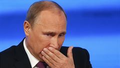 MACHEK: Diktatury u nepotebuj tolik nsil. Co a padne Putin?