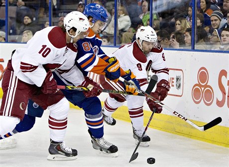 Martin Erat a Martin Hanzal ídili v NHL výhru Arizony 5:1 v Edmontonu, kdy...