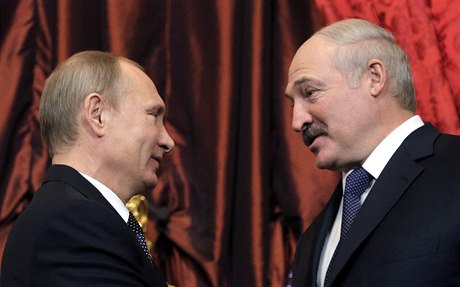 Vladimir Putin a Alexandr Lukaenko.