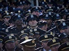Policisté sledují projev viceprezidenta USA Joe Bidena, který se zúastnil...