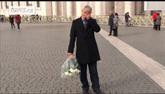 Atentátník Jana Pavla II. Mehmet Ali Agca dnes položil květiny na hrob bývalého... | na serveru Lidovky.cz | aktuální zprávy