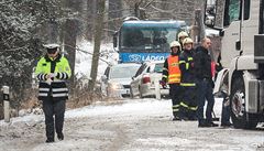 Při srážce s kamionem na Českolipsku zemřeli dva policisté 