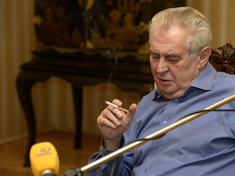 Prezident Miloš Zeman vystoupil 4. ledna v prvním Prezidentském Pressklubu,...