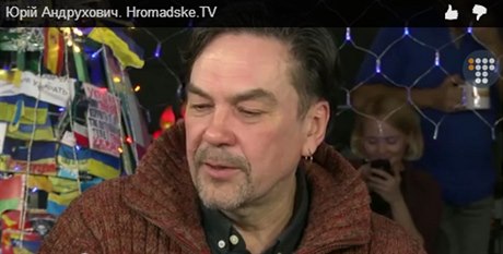 Jurij Andruchovy v rozhovoru pro ukrajinský kanál Hromadske.TV.