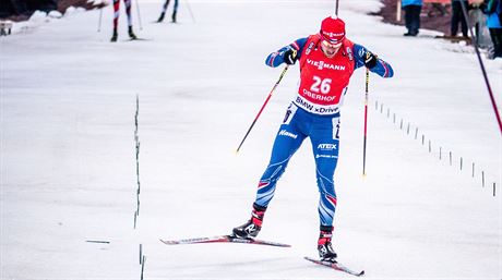 Biatlonista Michal lesingr ve sprintu Svtovho pohru v Oberhofu.