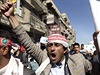 Obyvatelé jemenského Saná protestují proti karikaturám Mohameda ped...