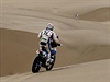 esk motocyklista na KTM David Pabika bhem devt etapy Rallye Dakar.
