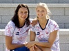 Plavkyn Simona Baumrtová (vpravo) a Barbora Závadová na olympiád v Londýn.