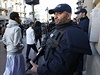 Francie mobilizovala na 4700 policist na ochranu vech idovských kol, od...