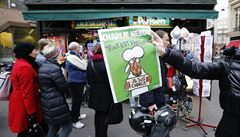 Prvn stovka asopisu Charlie Hebdo dorazila do eska
