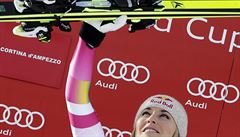 Lindsey Vonnová si nejspí� op�t poranila operované koleno.
