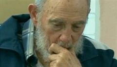 Castro stle truchl nad smrt svho spojence Chveze. Jeho pamtku uctil psn
