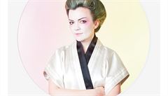 Monika Drápalová v kimonu, které vytvořila jako cenu pro letošní udílení cen... | na serveru Lidovky.cz | aktuální zprávy