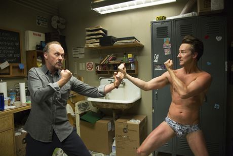 Michael Keaton a Edward Norton v tragikomedii z hereckého prostedí Birdman.