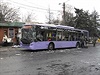 Tramvajovou zastávku na jihu Doněcku zasáhla minometná palba, zasažen byl i...
