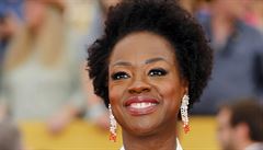 Hereka Viola Davis (pedávání cen Screen Actors Guild Awards v Los Angeles)