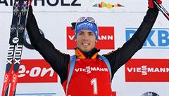 Simon Schempp vyhrál stíhací závod v Anterselv�.