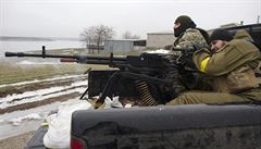 Konec pm? Separatist sbraj sly k toku na Mariupol, tvrd Kyjev