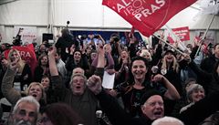 Radost ve volebním tábo�e levicové opozi�ní strany SYRIZA.