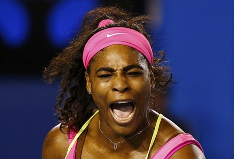Serena Williamsová si několikrát během finále Australian Open pořádně ulevila.