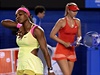 Serena Williamsová a Maria arapovová ve finále Australian Open.