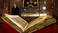 Na bezpenost kodexu dohlíejí stráci v uniformách i v civilu. V prostorách...