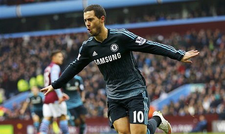 Eden Hazard z Chelsea se raduje ze vstelené branky.