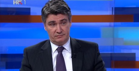 Chorvatský premiér Zoran Milanovi ve vysílání stanice HRT.
