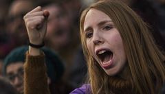 �ena na demonstraci za Podemos.