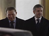 Bývalý ukrajinský prezident Leonid Kuma (vlevo) s ruským velvyslancem na...
