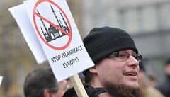 Na demonstraci proti islámu v Brně přišlo 600 lidí