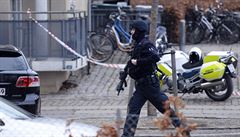 Dánský policista na míst� útoku.