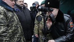 Kyjev vyjednv o dodvkch americkch zbran, Bl dm stle vh
