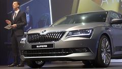 �len p�edstavenstva automobilky �koda Auto Werner Eichhorn p�edstavil 17. února...