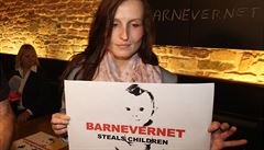 Ve svt se protestuje proti Barnevernu. Zapoj se Britnie, Nmecko i USA