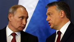Ruský prezident Vladimir Putin s maďarským premiérem Viktorem Orbánem před...